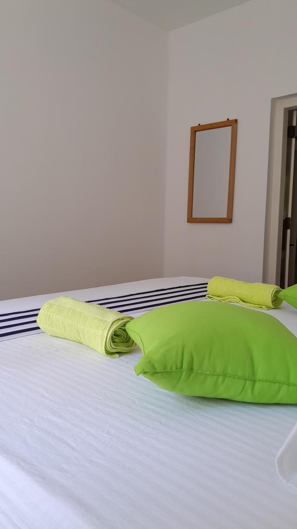 Mahagedara Dickwella Hotell Eksteriør bilde